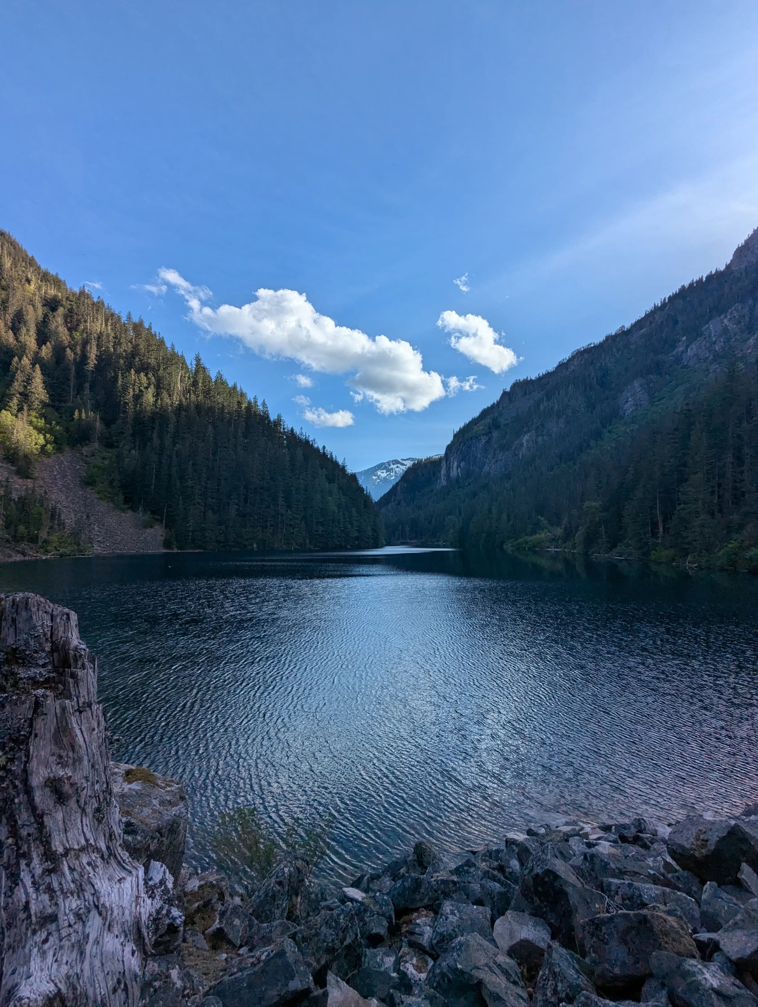 Lindeman Lake